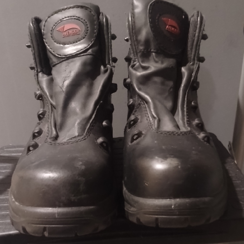 Avenger Black Work Boots